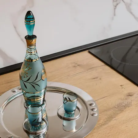 Bright, Newly Renovated Near Danube River شقة